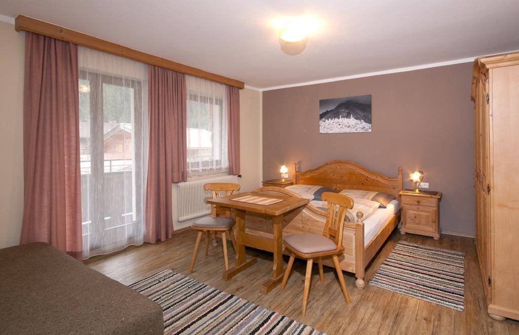 Landhaus Tyrol Mayrhofen Cameră foto
