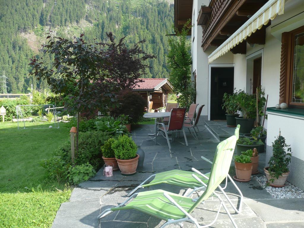 Landhaus Tyrol Mayrhofen Exterior foto